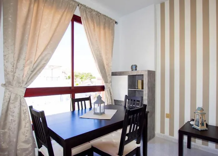 Vip Holidays Morro Jable Beach & Center 1