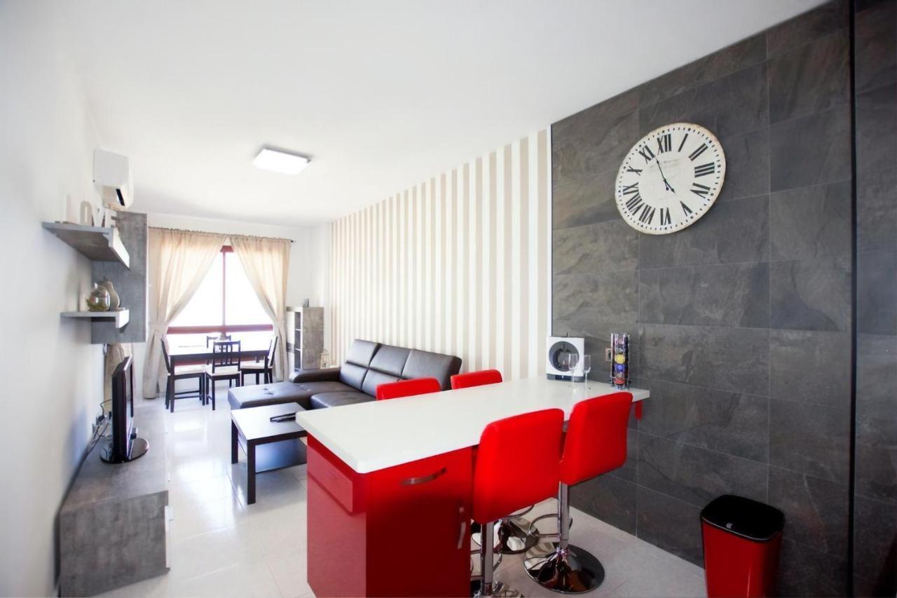 Vip Holidays & Center 1 Apartment *